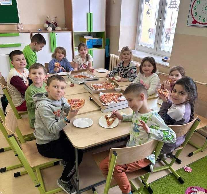 Międzynarodowy Dzień Pizzy w naszej szkole 😋🍕